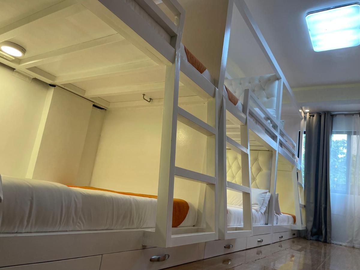Rangya Hotel Tagaytay City Extérieur photo