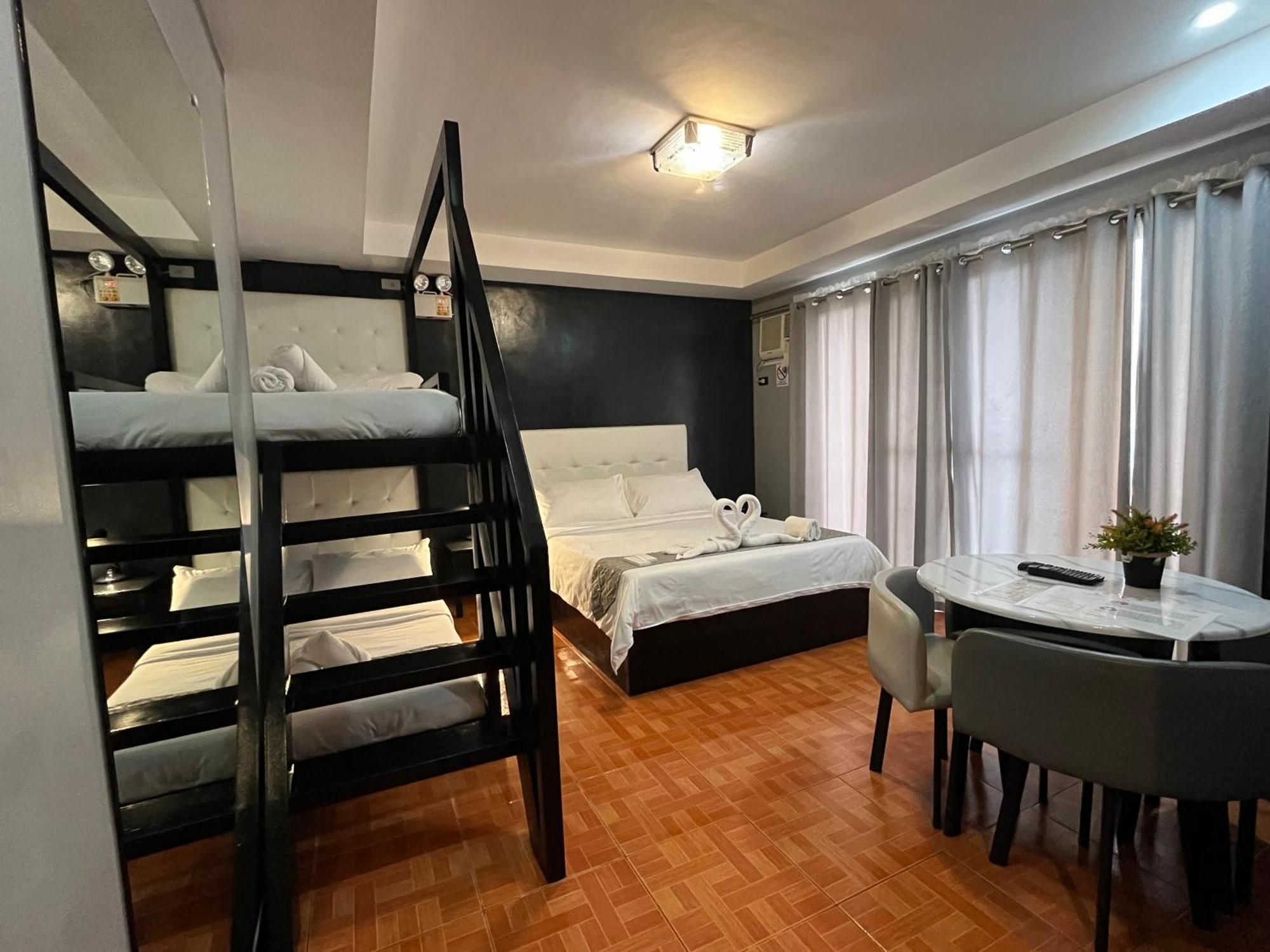 Rangya Hotel Tagaytay City Extérieur photo