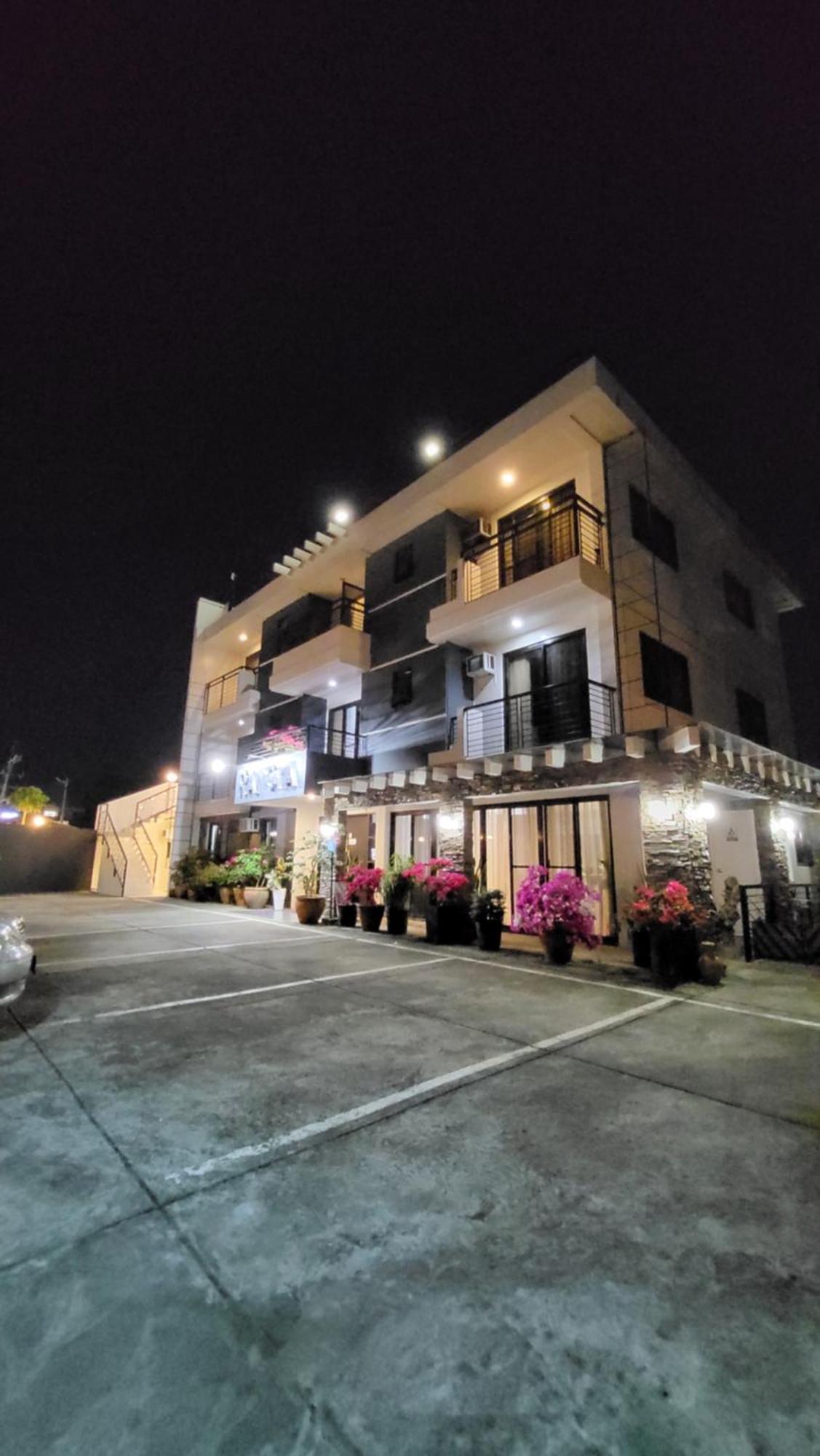 Rangya Hotel Tagaytay City Extérieur photo