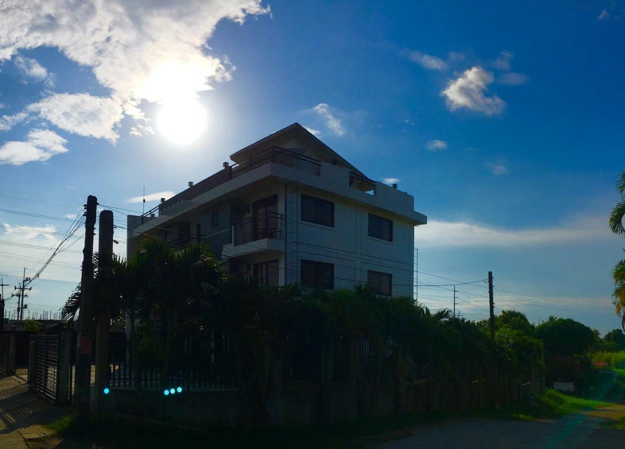 Rangya Hotel Tagaytay City Extérieur photo